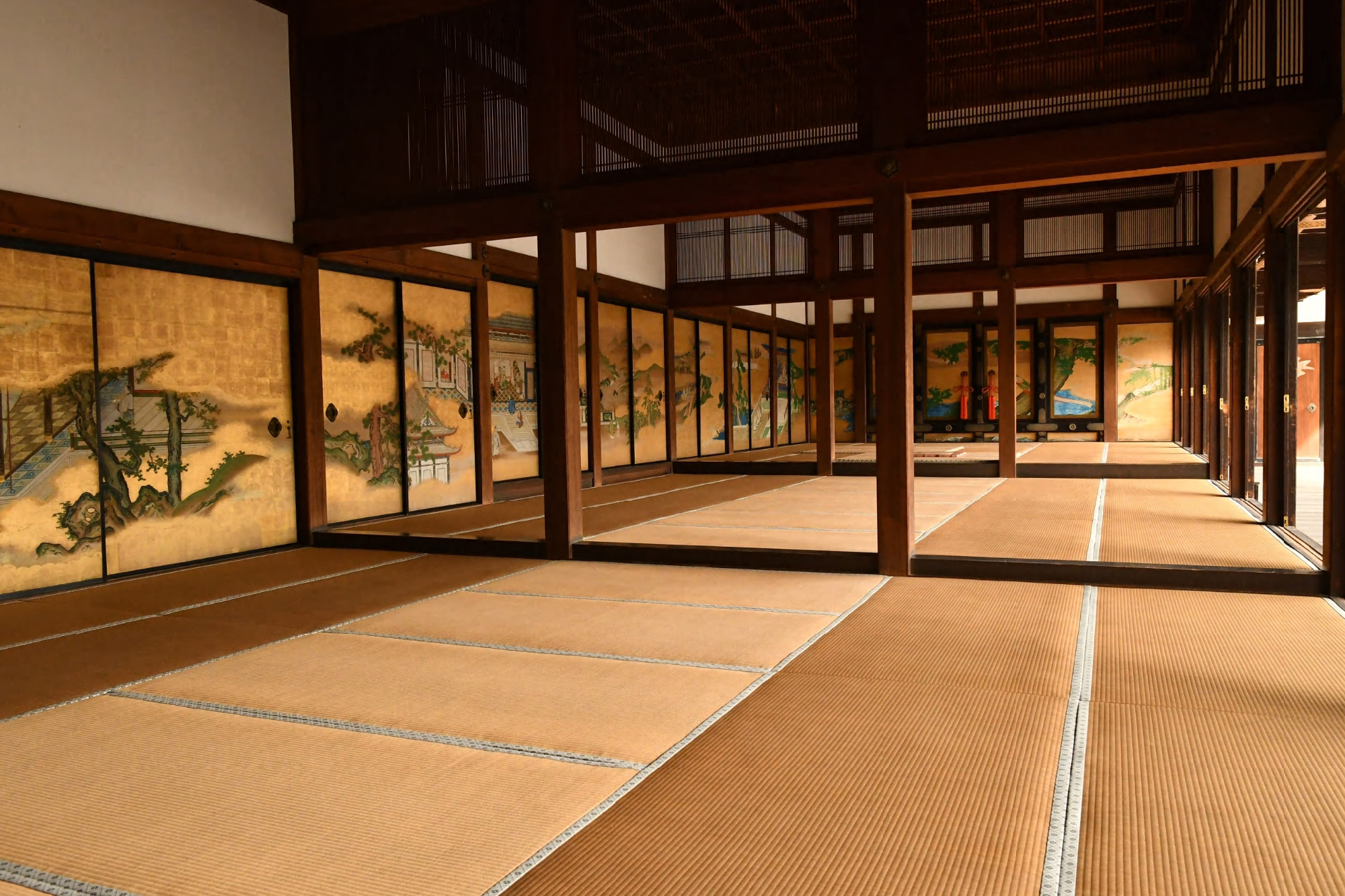 Otsunegoten, Kyoto Imperial Palance